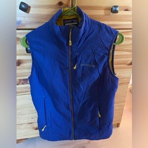 Royal blue (yellow inside) Patagonia vest in excellent condition.